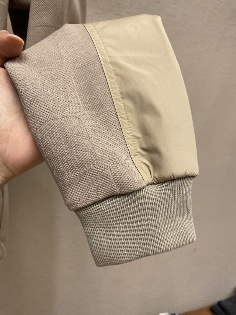 l0vis Vvtt0n outwear